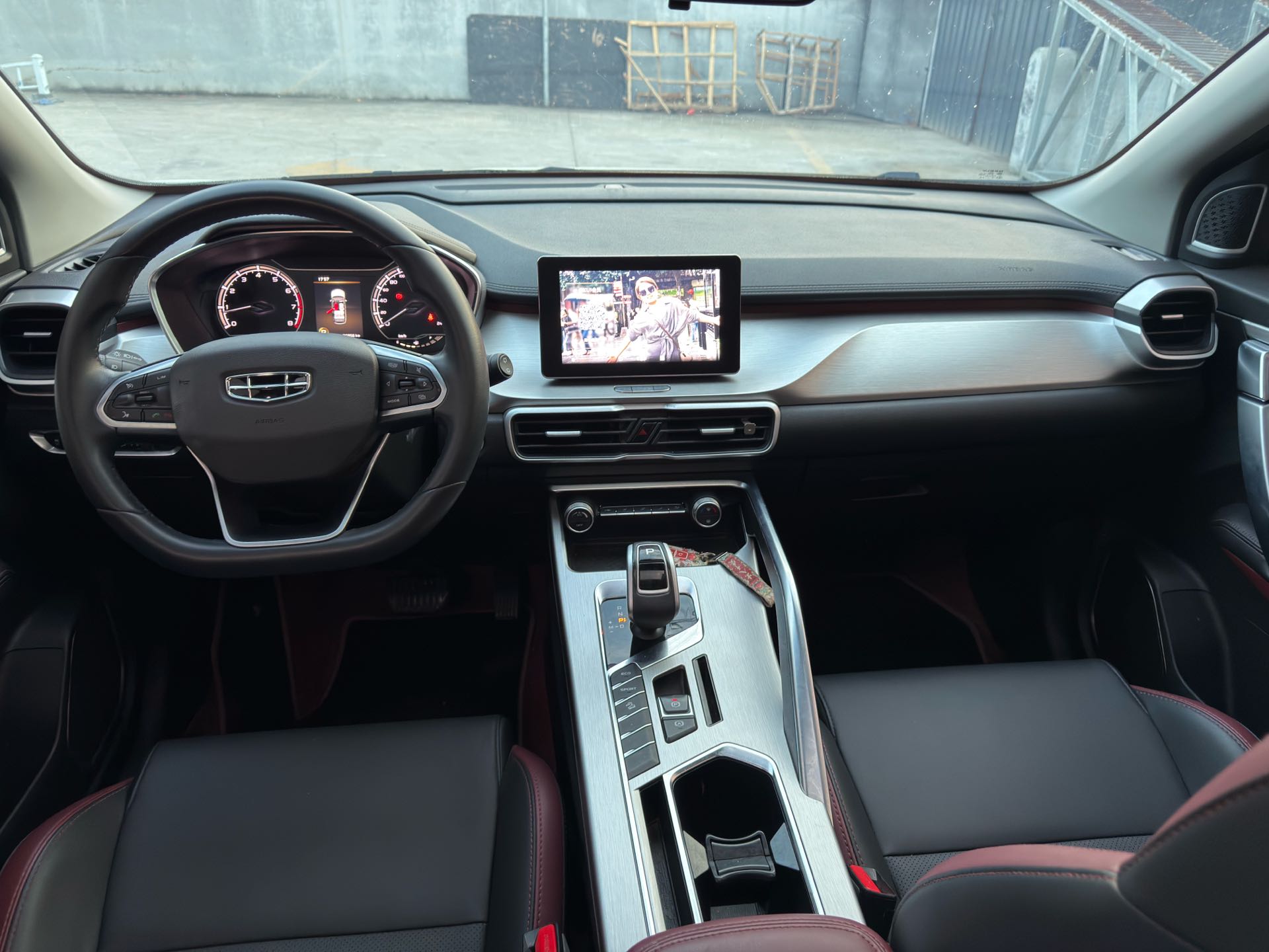 GEELY Coolray 2021 #3 GEELY Coolray 2021 car image #3