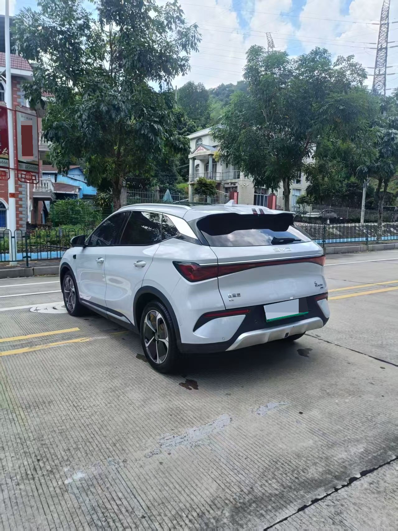 BYD Yuan Plus 2025 #8 BYD Yuan Plus 2025 car image #8