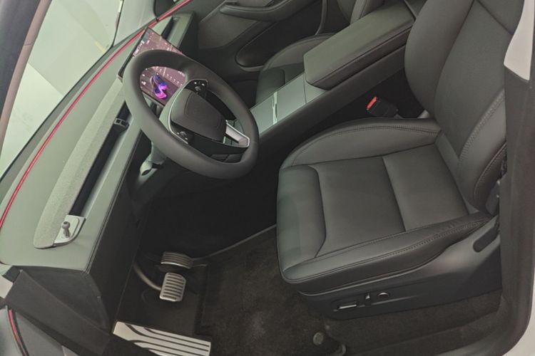 Tesla Model Y 2025 #15 Tesla Model Y 2025 imagen de coche #15