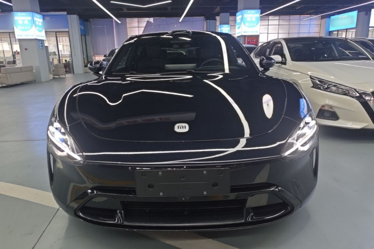 MI SU7 2025 immagine di auto #3