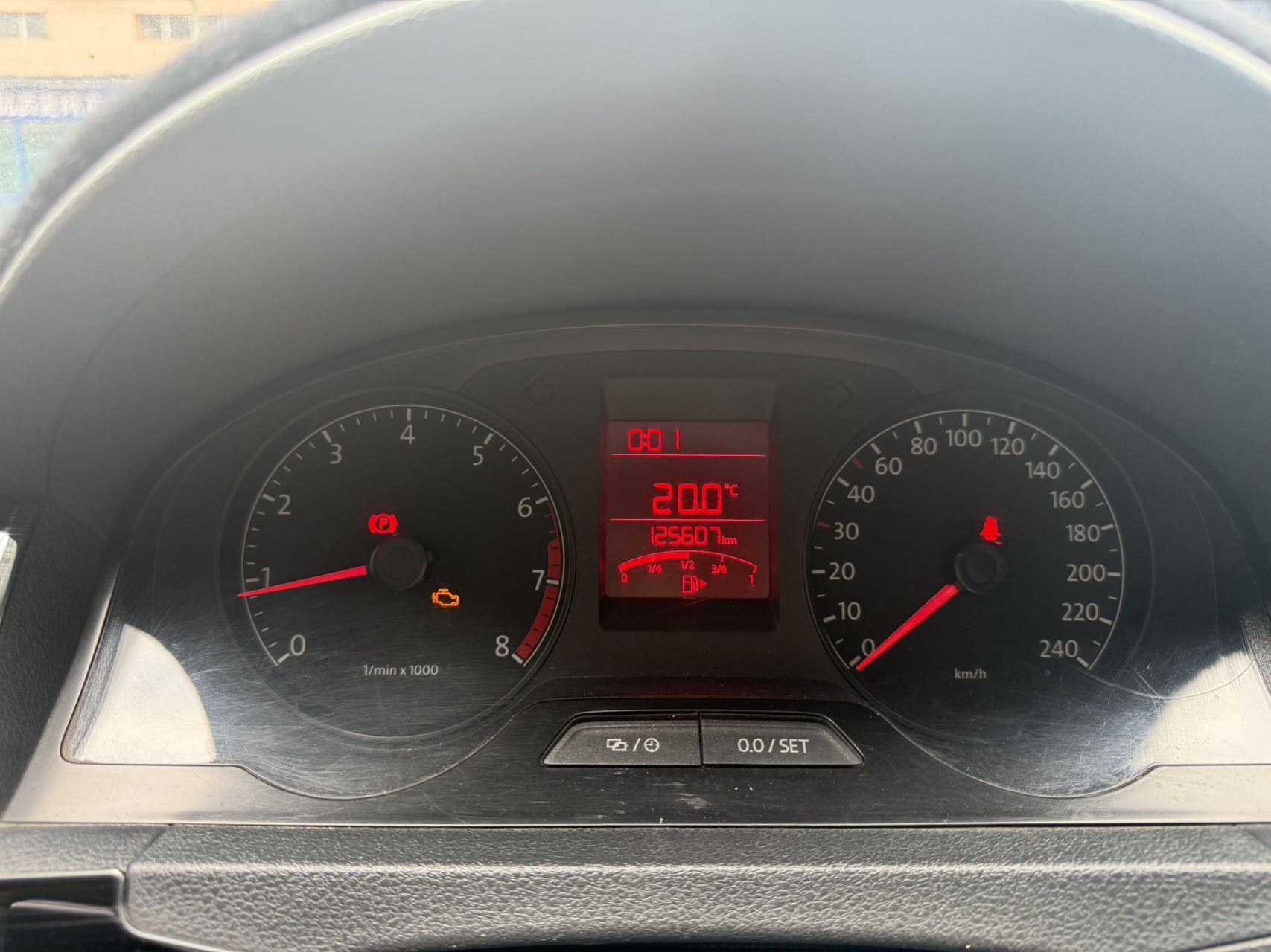 Volkswagen Santana 2014 car image #7