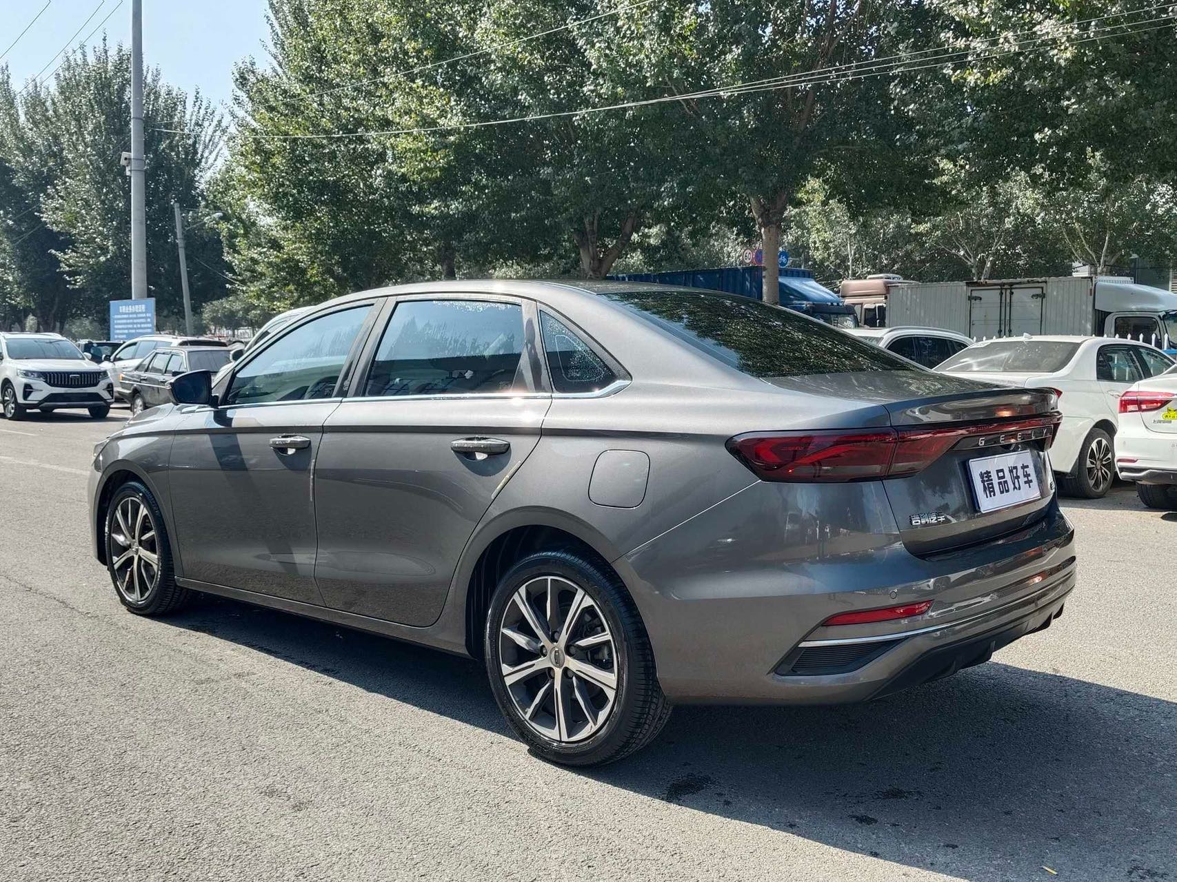 GEELY Emgrand 2022 car image #4