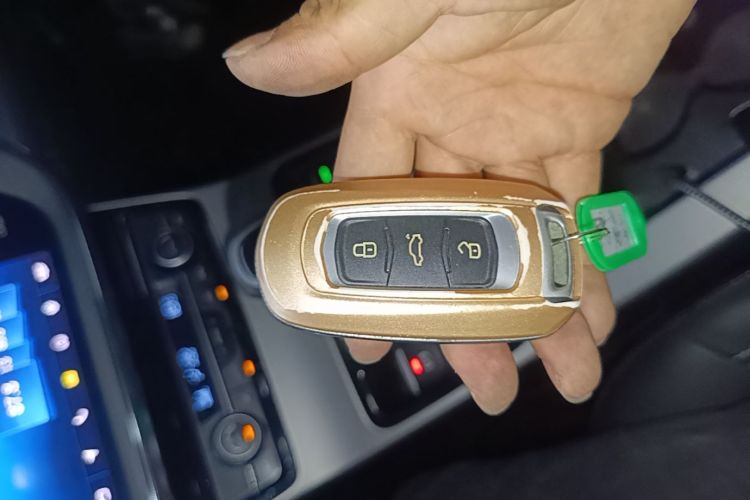GEELY Emgrand GS 2018 #9 GEELY Emgrand GS 2018 car image #9