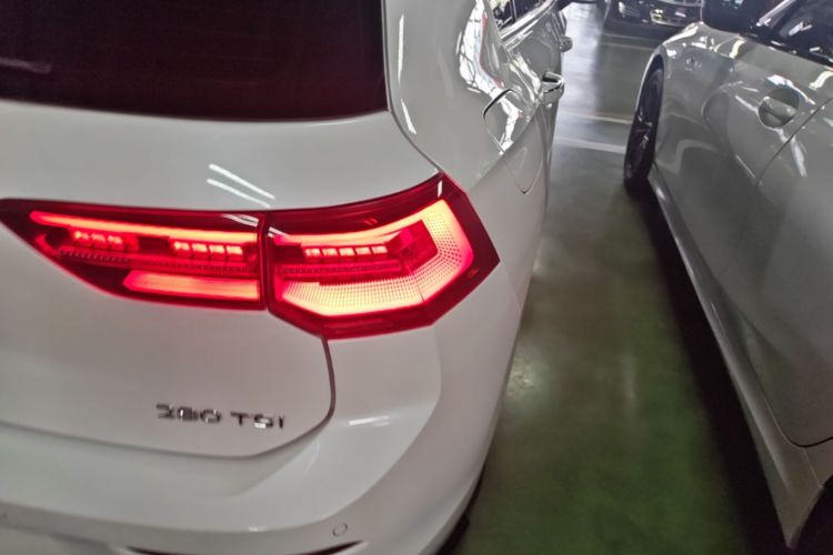 Volkswagen Golf 2022 #8 Volkswagen Golf 2022 car image #8