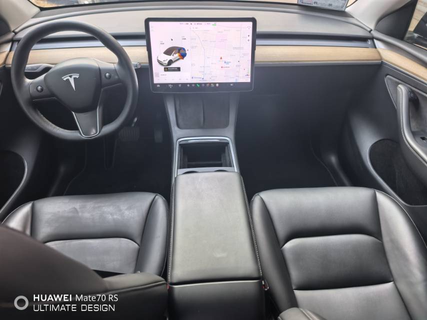 Tesla Model Y 2021 #5 Tesla Model Y 2021 car image #5
