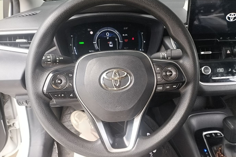 Toyota Corolla 2024 car image #11