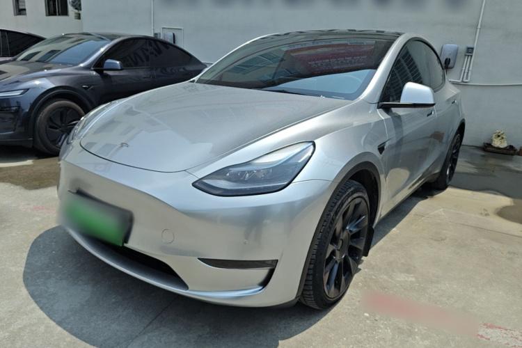 Tesla Model Y 2023 #2 Tesla Model Y 2023 immagine di auto #2