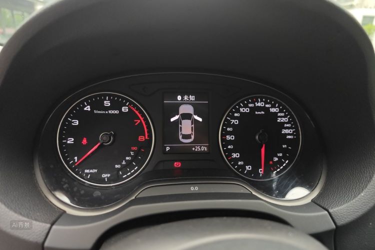 Audi A3 2019 immagine di auto #13