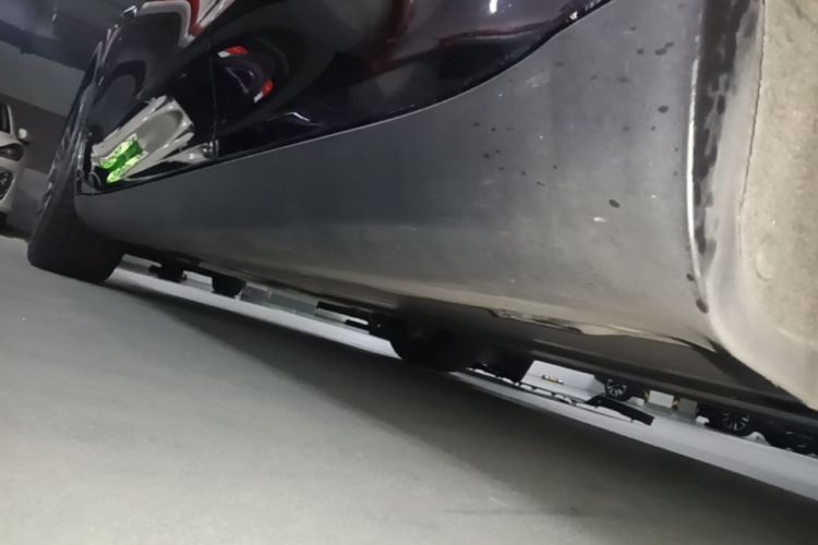 Tesla Model Y 2023 #27 Tesla Model Y 2023 car image #27