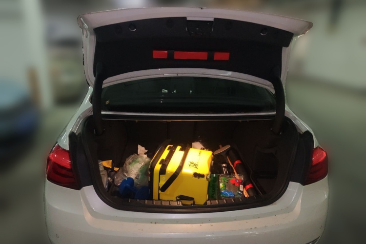 BMW 3 Series 2017 #17 BMW 3 Series 2017 car image #17