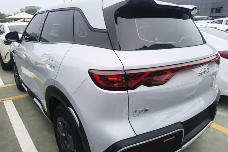 BYD YuanUP 2026 car image #5