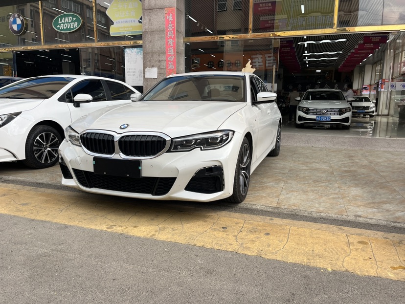 BMW 3 Series 2022 car image 
