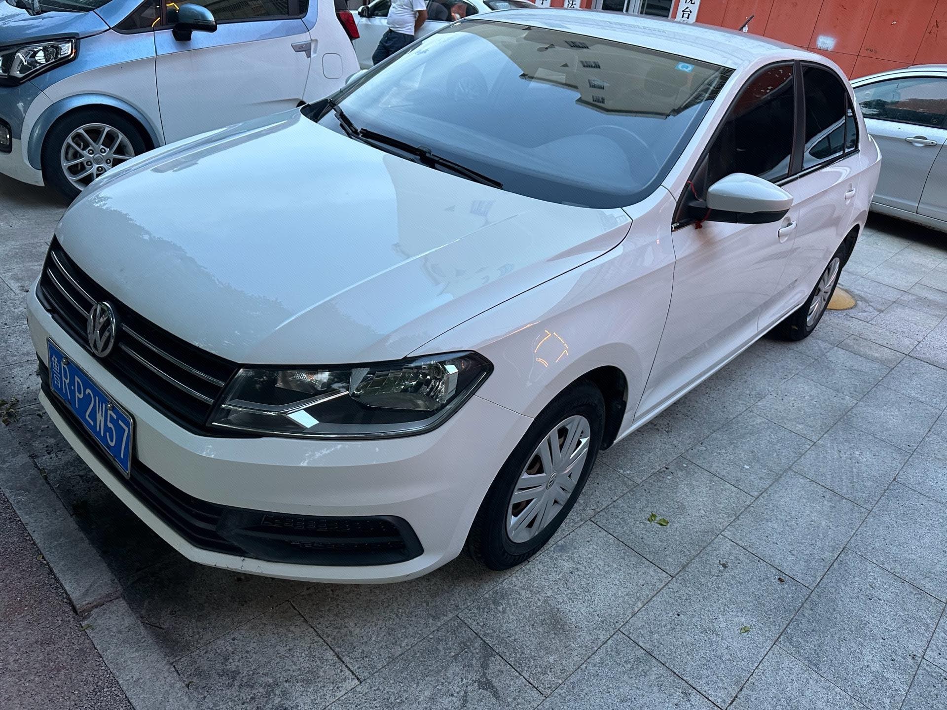 Volkswagen Santana 2017 car image 