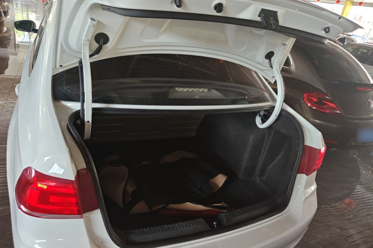 Volkswagen Santana 2018 #19 Volkswagen Santana 2018 car image #19