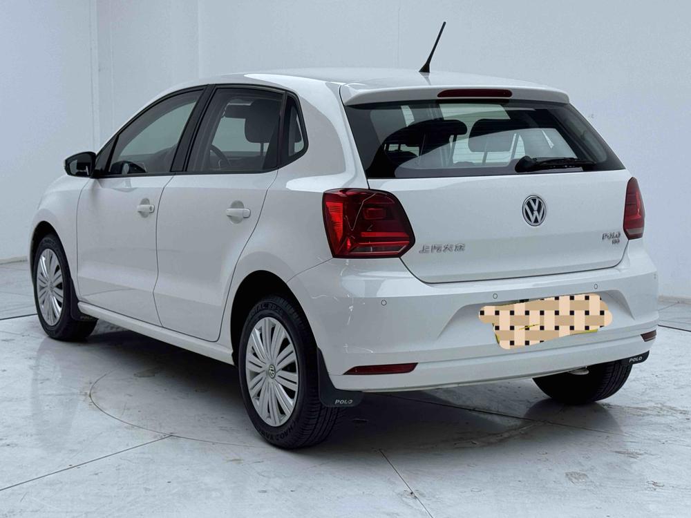 Volkswagen Polo 2016 car image #4