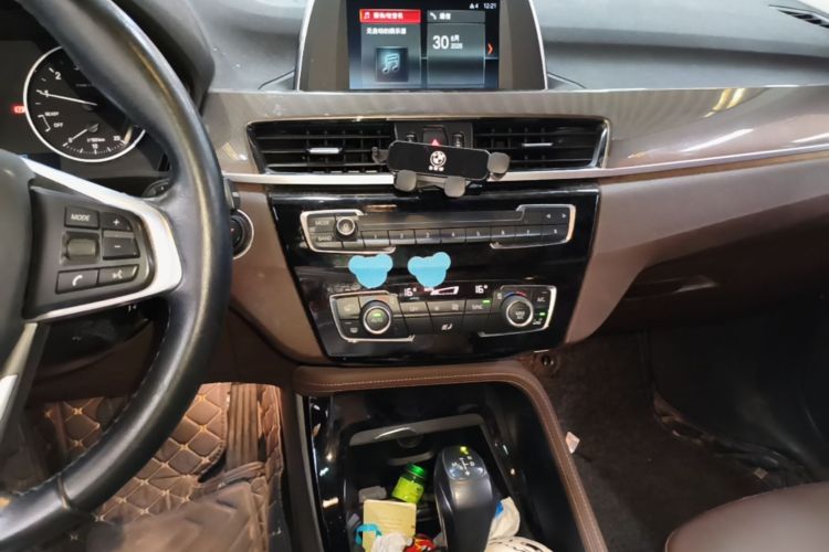 BMW X1 2018 #13 BMW X1 2018 car image #13