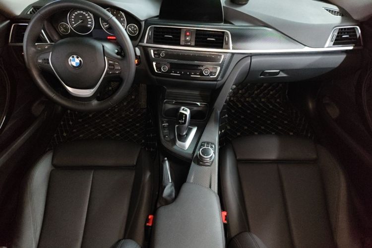 BMW 3 Series GT 2019 #10 BMW 3 Series GT 2019 car image #10