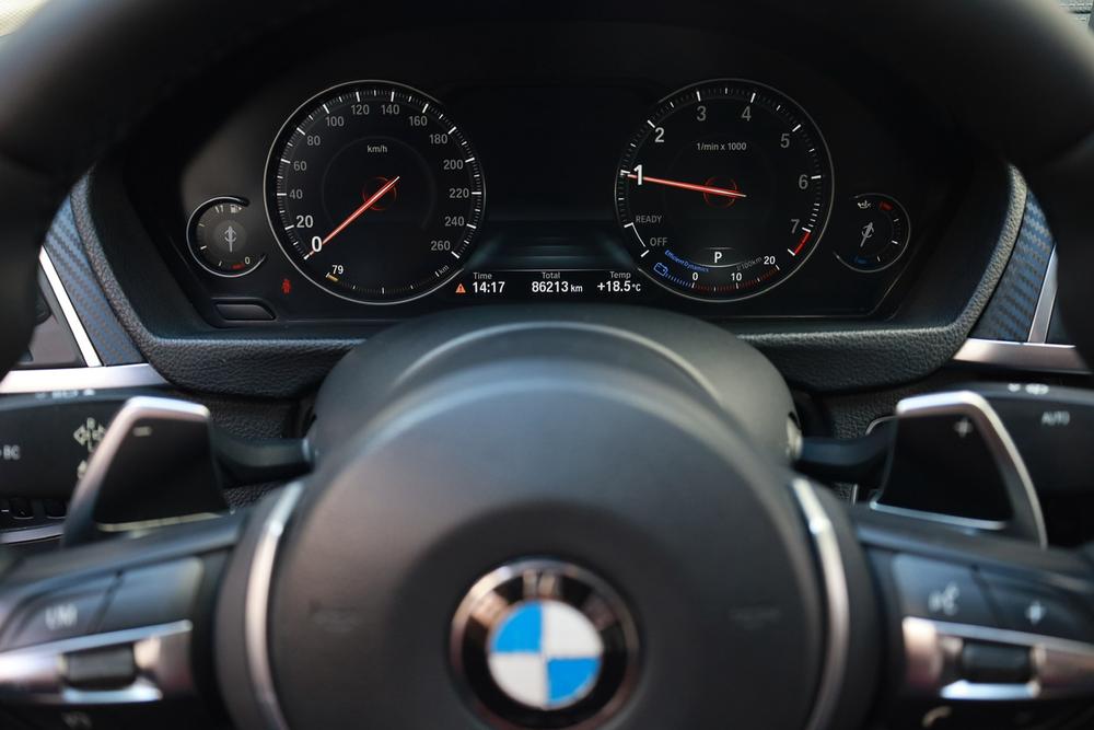 BMW 3 Series 2019 #7 BMW 3 Series 2019 car image #7