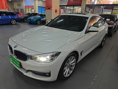 BMW 3 Series GT 2018 BMW 3 Series GT 2018 car image