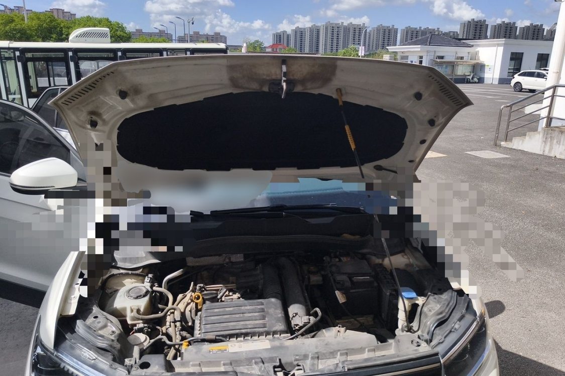 Volkswagen T-Cross 2019 car image #10