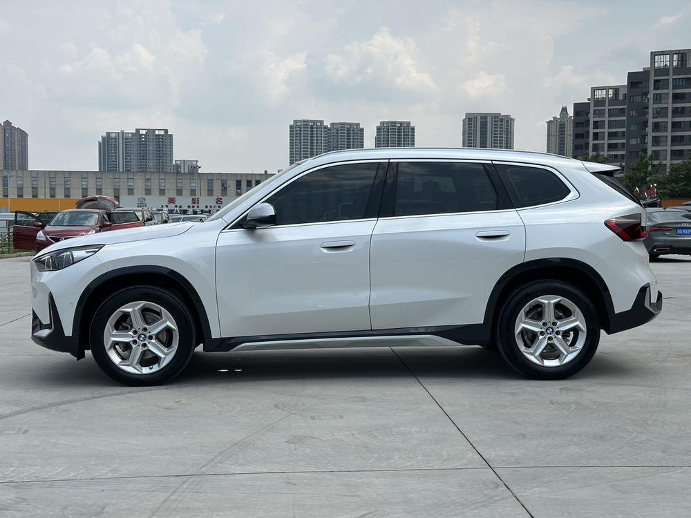 BMW X1 2023 car image #4