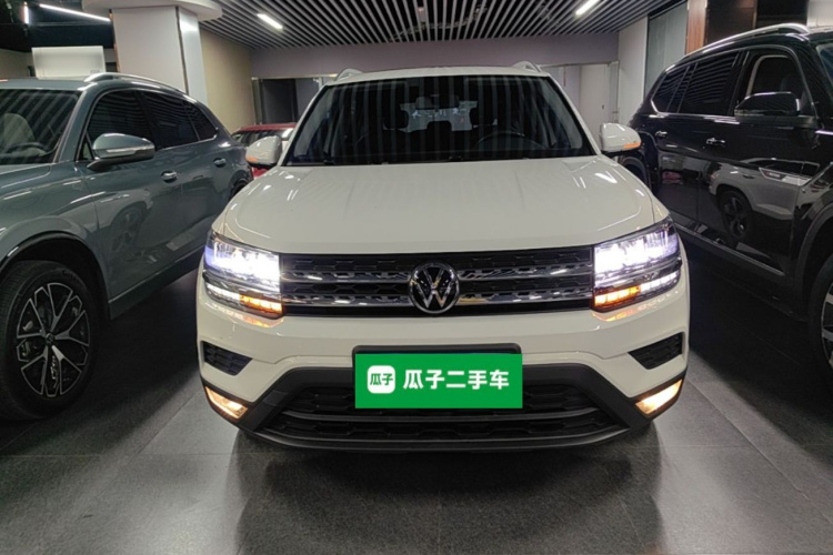 Volkswagen Tharu 2021 car image #3