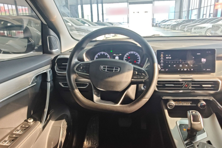 GEELY Coolray 2019 car image #15