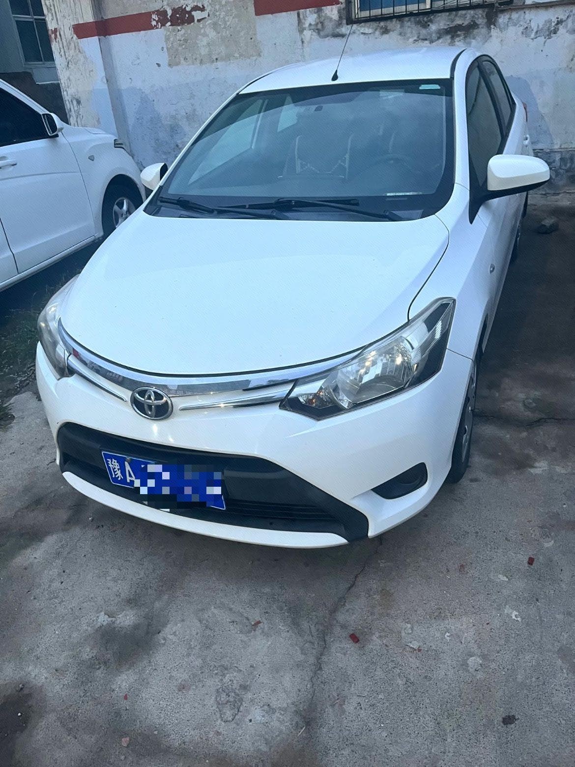 Toyota Vios 2015 Toyota Vios 2015 car image