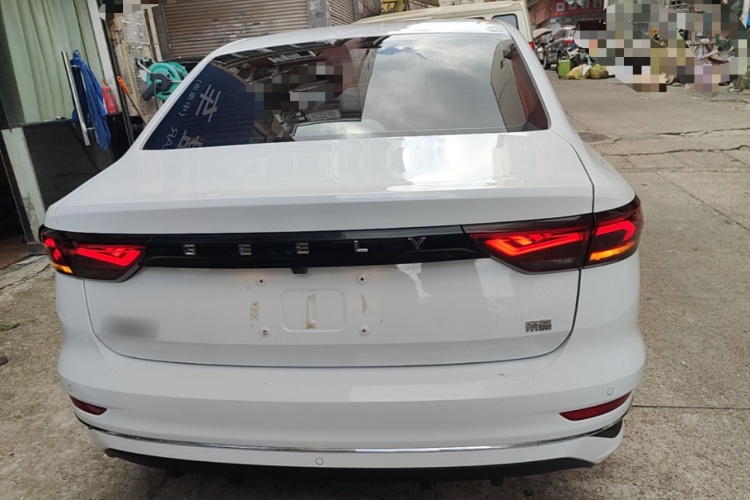 GEELY Emgrand 2024 #4 GEELY Emgrand 2024 car image #4