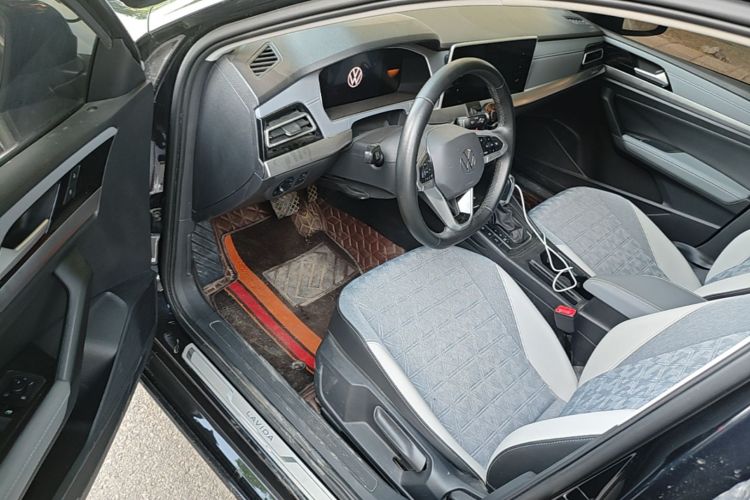 Volkswagen Lavida 2023 car image #16