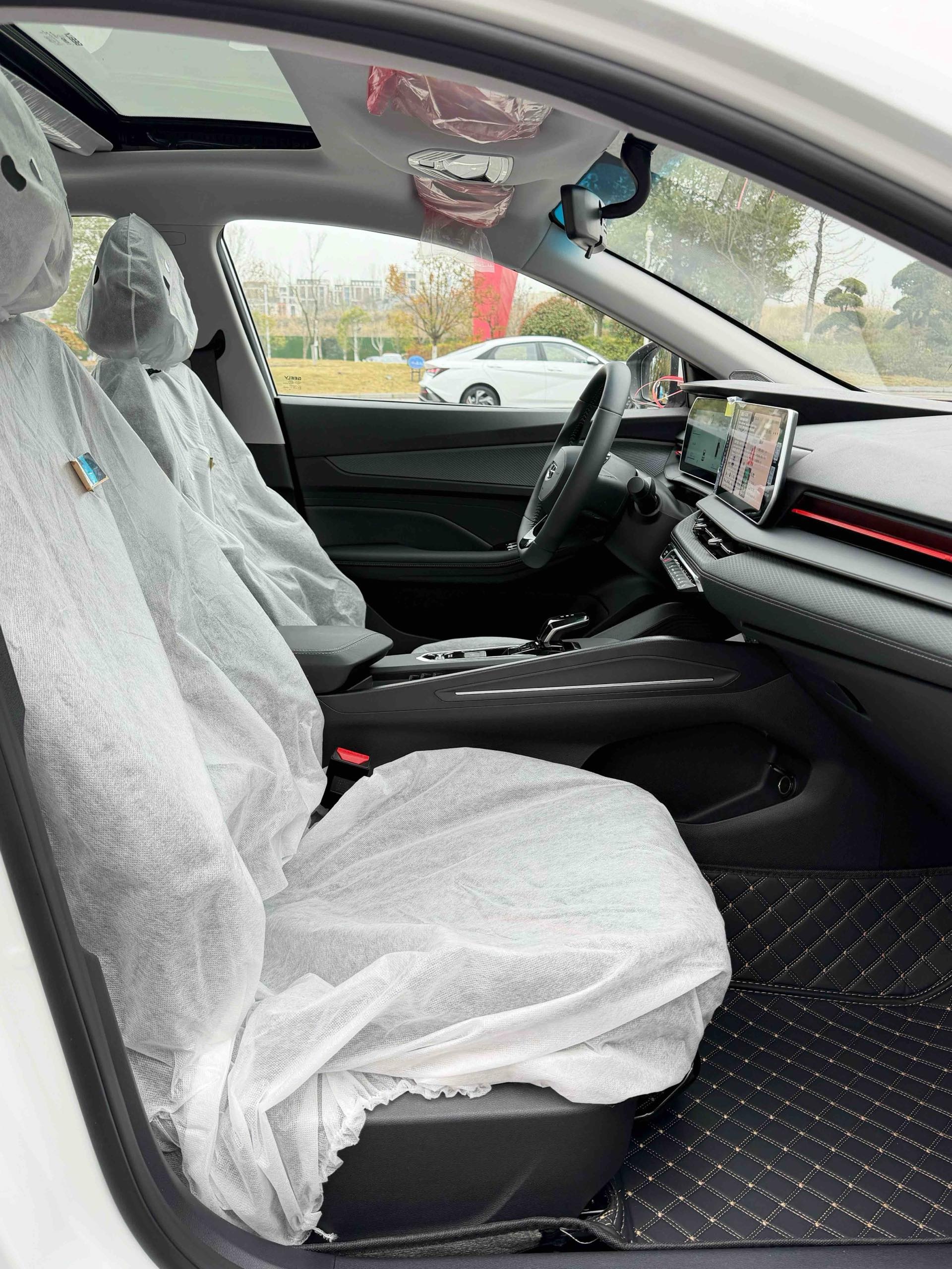 GEELY Binray 2026 image de voiture #6