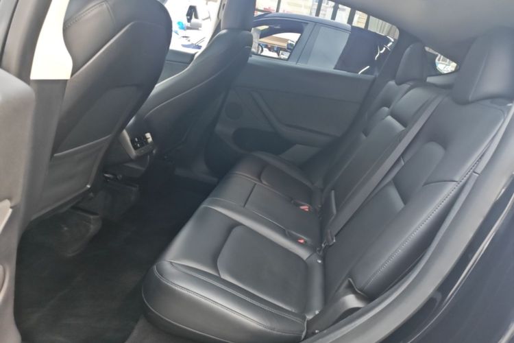 Tesla Model Y 2022 #17 Tesla Model Y 2022 car image #17