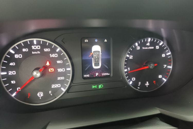 MG 5 2022 immagine di auto #12