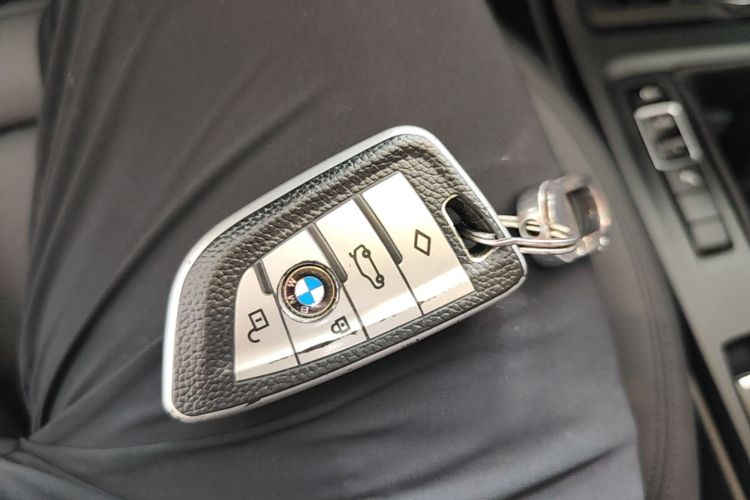 BMW X1 2017 car image #9