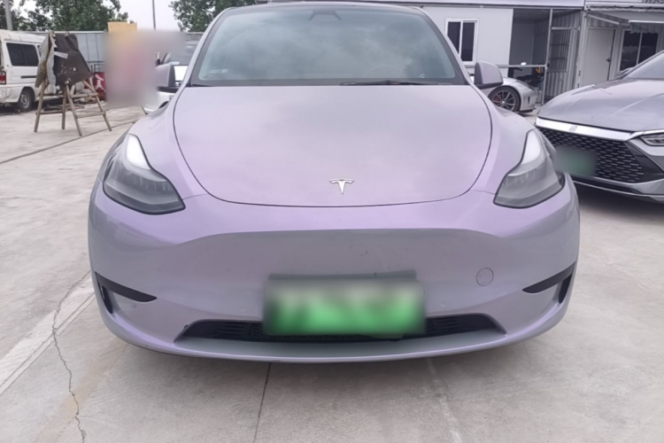 Tesla Model Y 2022 immagine di auto #3