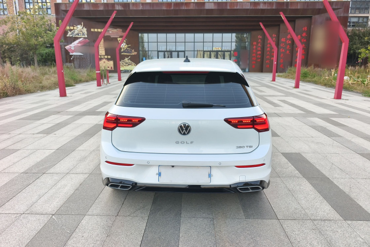 Volkswagen Golf 2021 car image #7
