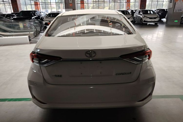 Toyota Corolla 2023 car image #6