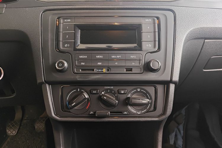 Volkswagen Santana 2018 #17 Volkswagen Santana 2018 car image #17