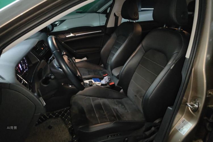 Volkswagen Golf 2020 #17 Volkswagen Golf 2020 car image #17