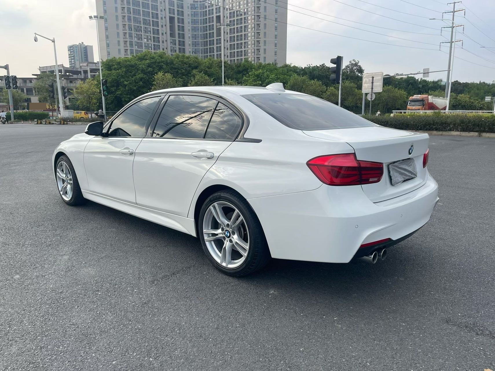 BMW 3 Series 2019 #6 BMW 3 Series 2019 immagine di auto #6