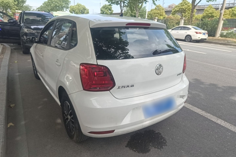 Volkswagen Polo 2017 car image #5