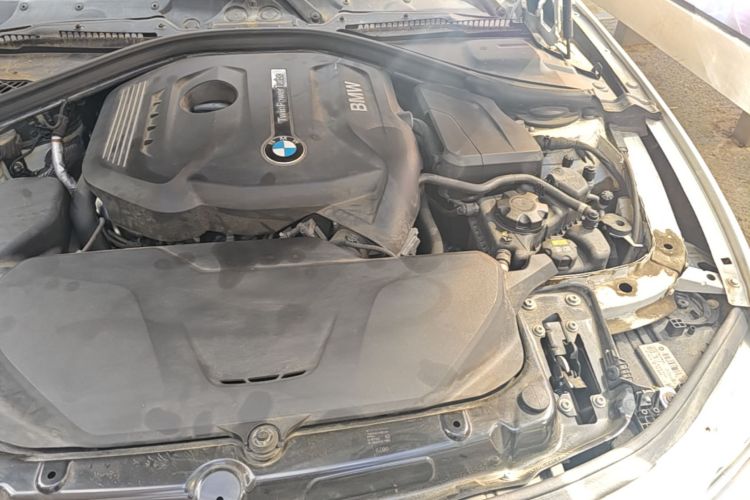 BMW 3 Series 2019 #24 BMW 3 Series 2019 car image #24
