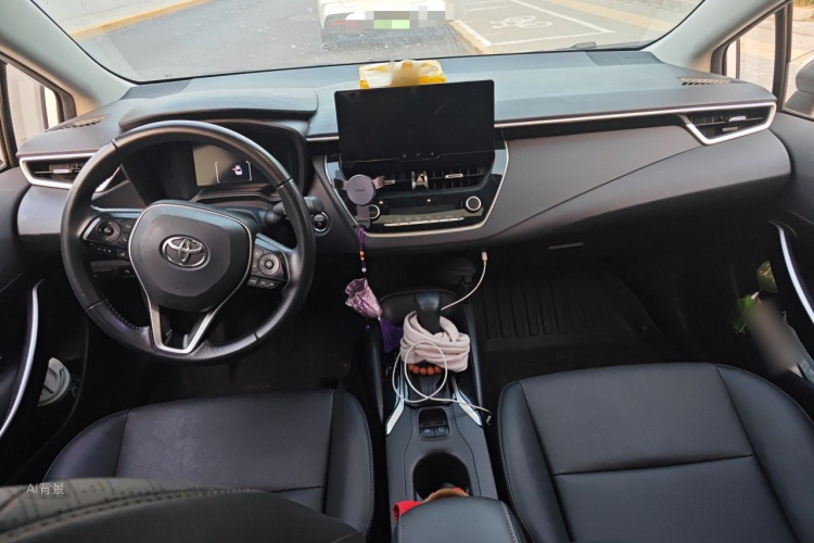 Toyota Corolla 2025 car image #11