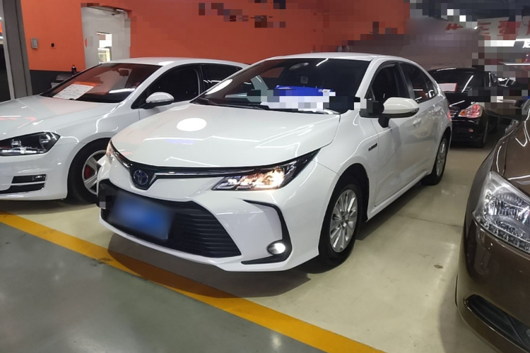 Toyota Corolla 2023 car image #2