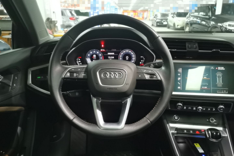 Audi Q3 2021 #11 Audi Q3 2021 car image #11