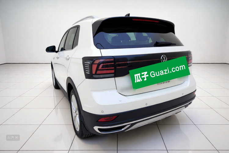 Volkswagen T-Cross 2021 car image #5
