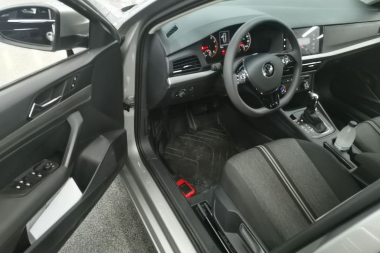 Volkswagen Lavida 2022 car image #16
