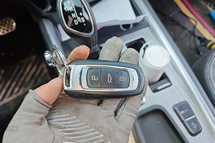 GEELY Vision X6 2017 imagem de carro #10