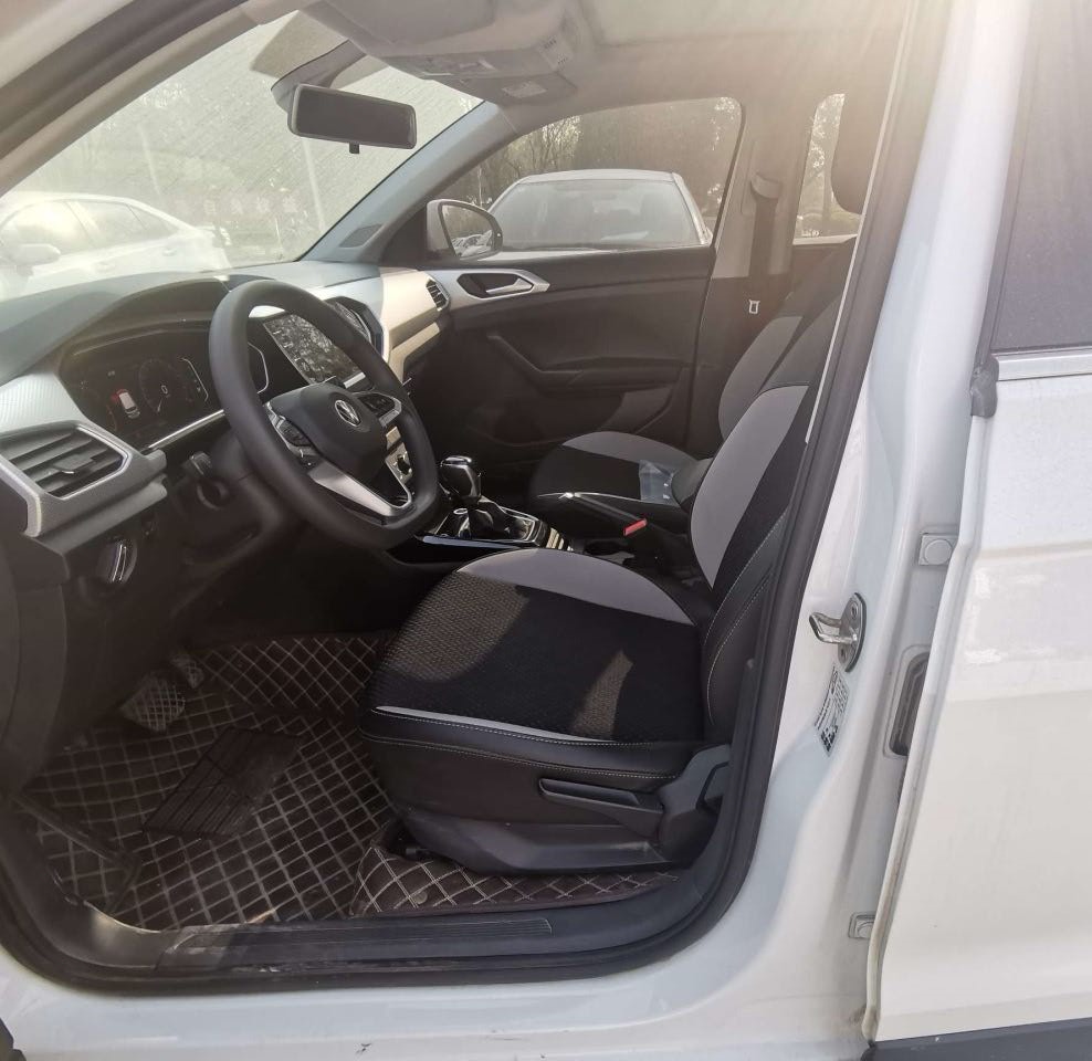 Volkswagen Tacqua 2023 car image #2