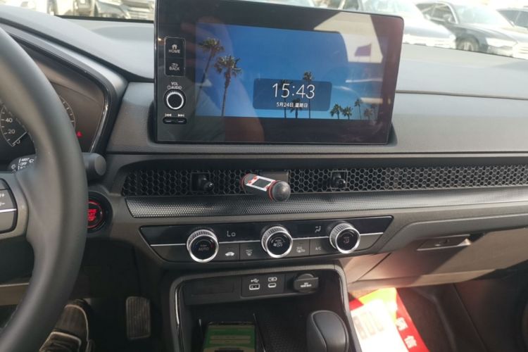 Honda CR-V 2025 car image #13